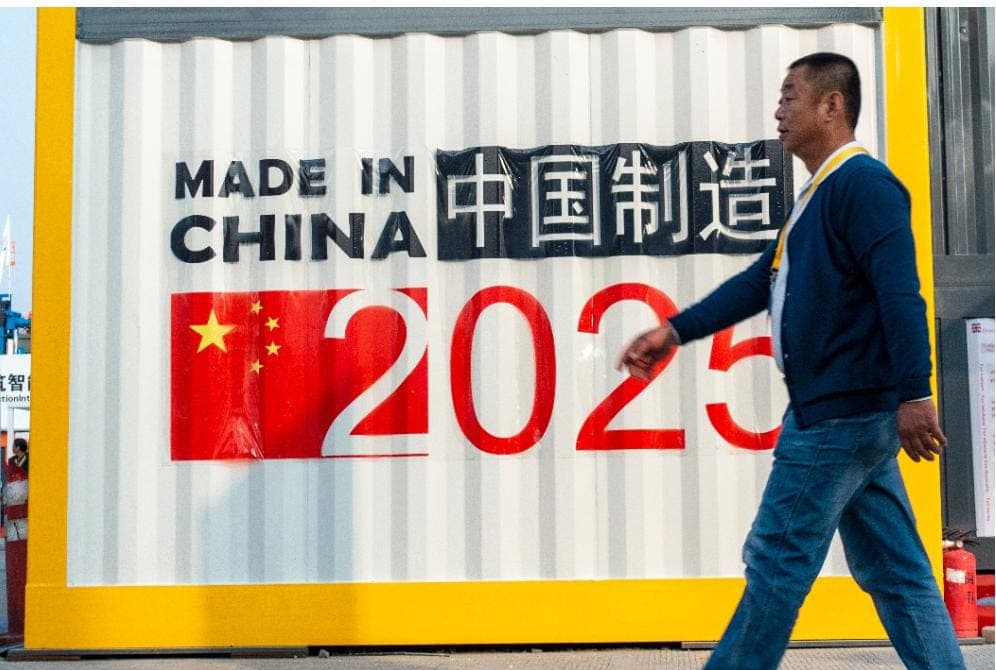 Descubra como a China se tornou uma potência em tecnologia e inovação.